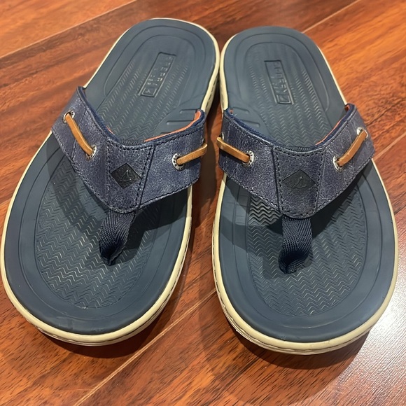 Sperry ‘Bait Fish’ Flip Flops- Men’s Size 8- Navy Blue- Excellent used condition - Picture 3 of 5